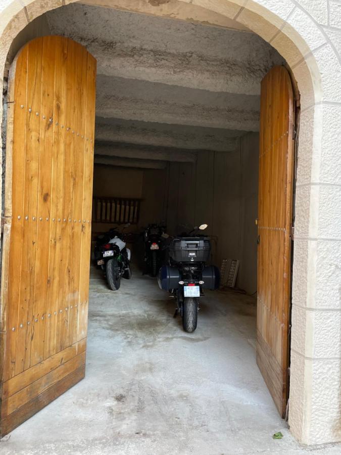 Chambre A Baldaquin Maison De L'Eglise Du Couvent 나르본 외부 사진