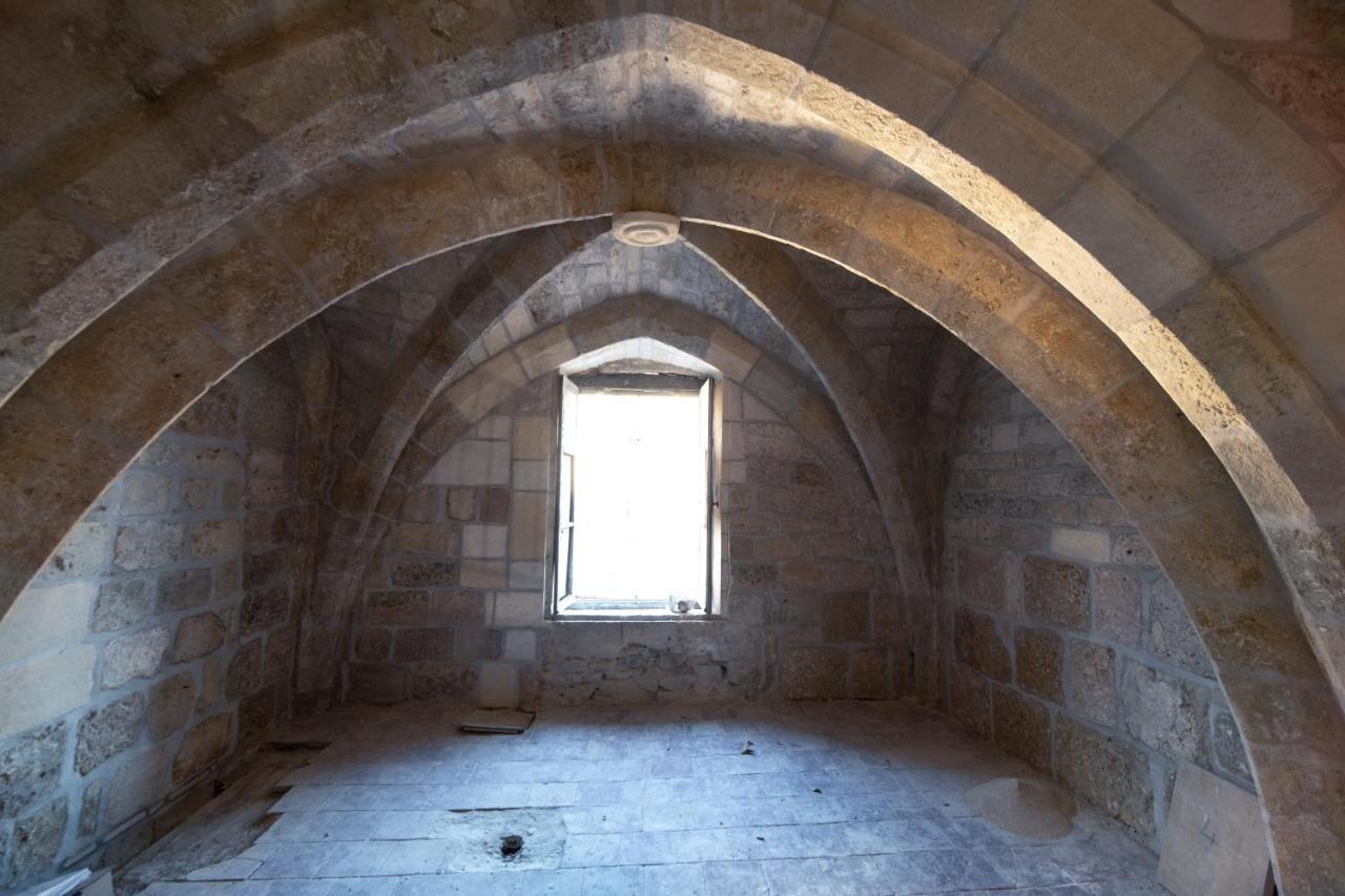 Chambre A Baldaquin Maison De L'Eglise Du Couvent 나르본 외부 사진